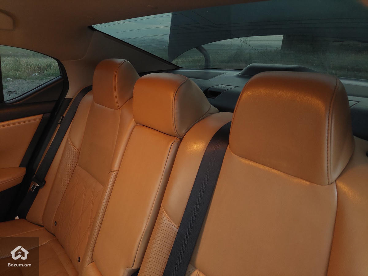 Nissan - image 27