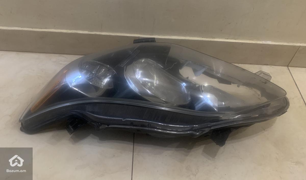 Toyota Corolla մեքենայի առջևի լուսարձակ, ֆառ - image 3