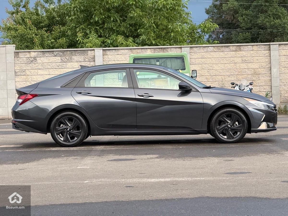 Hyundai - image 14