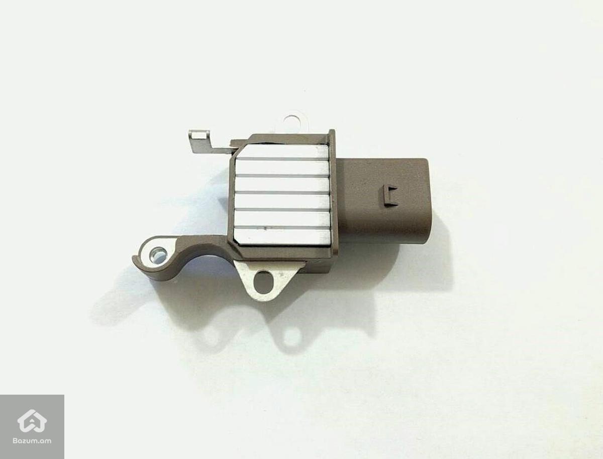 TOYOTA CAMRY դինամոյի զարյատկի ռելե,регулятор.7630 - image 3