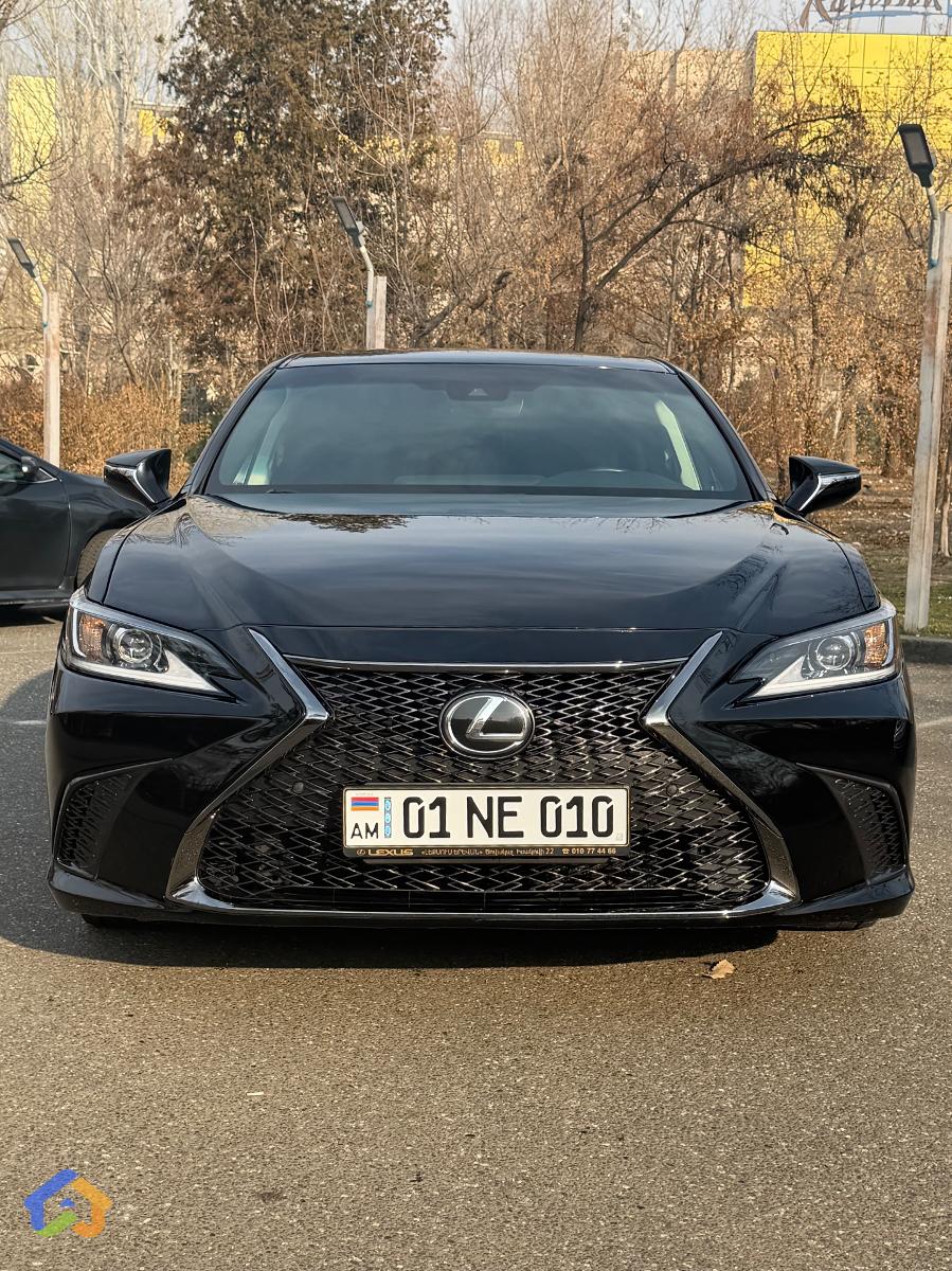 Lexus - image 1