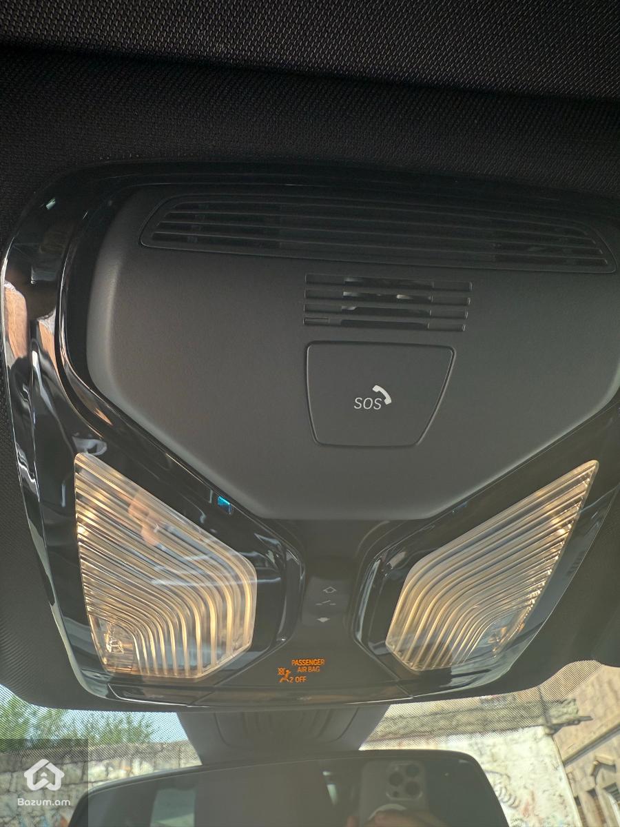 Bmw i4 edrive35 - image 12