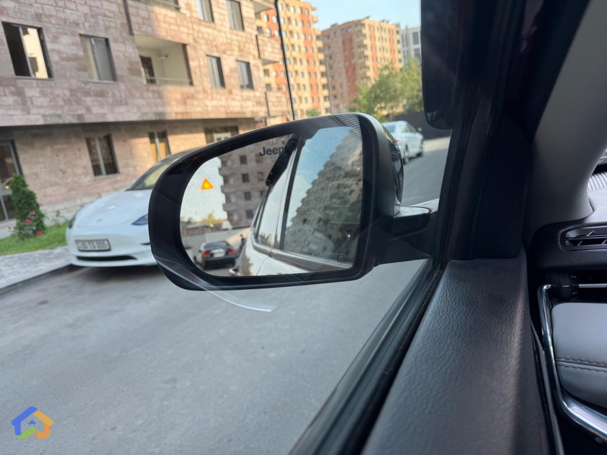 Jeep compass limited  2022 4X4  - image 9