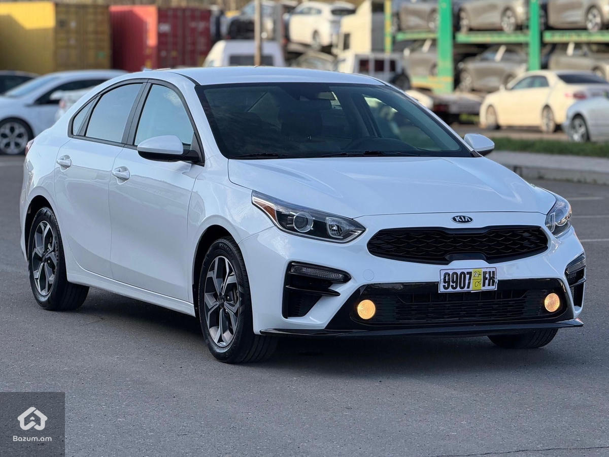 Kia. Forte - image 13