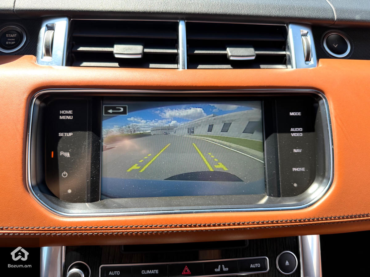 Range Rover Sport - image 15