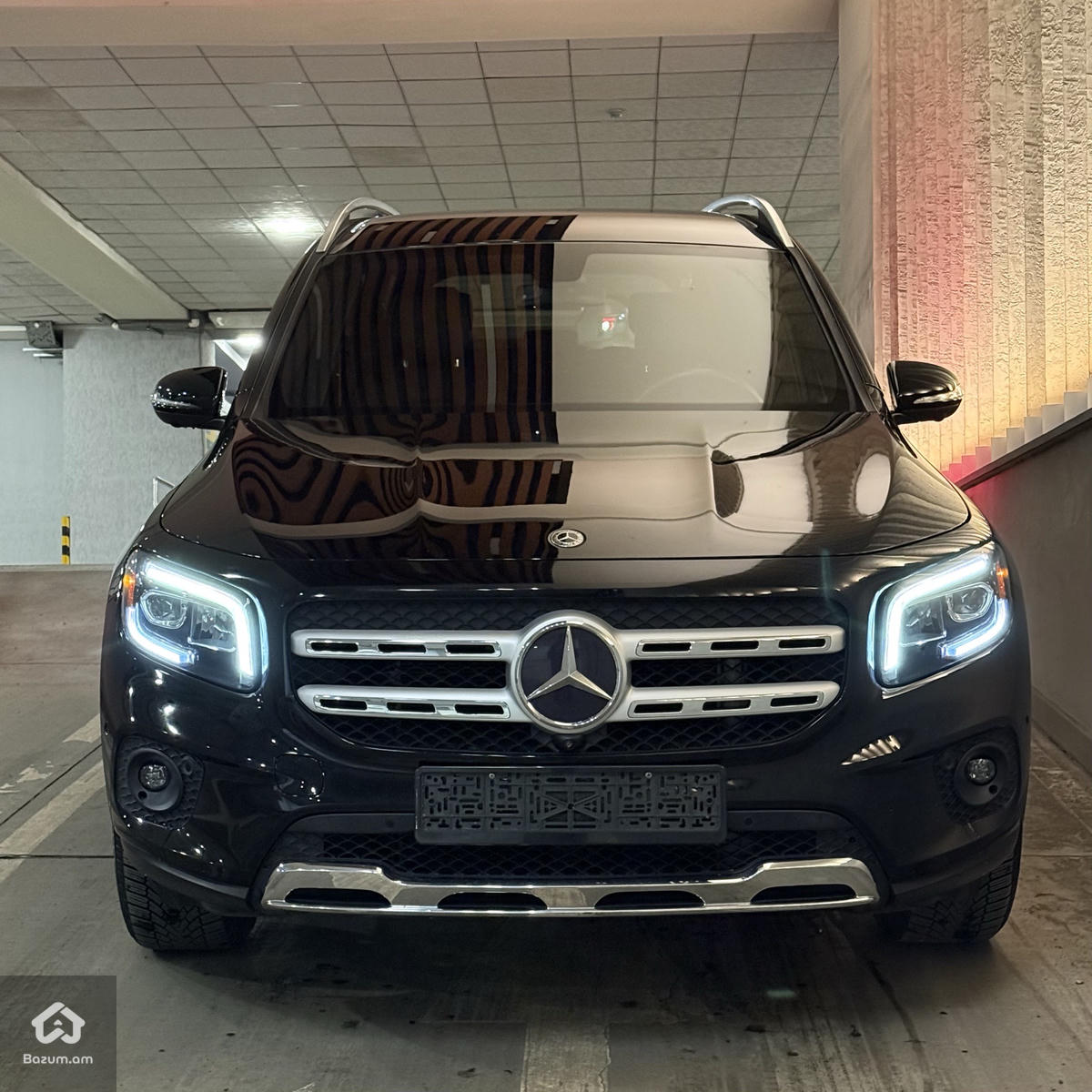 Mercedes Benz GLB250 - image 2