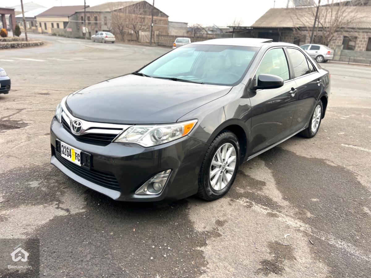 Toyota Camry XLE 2012 tiv - image 1