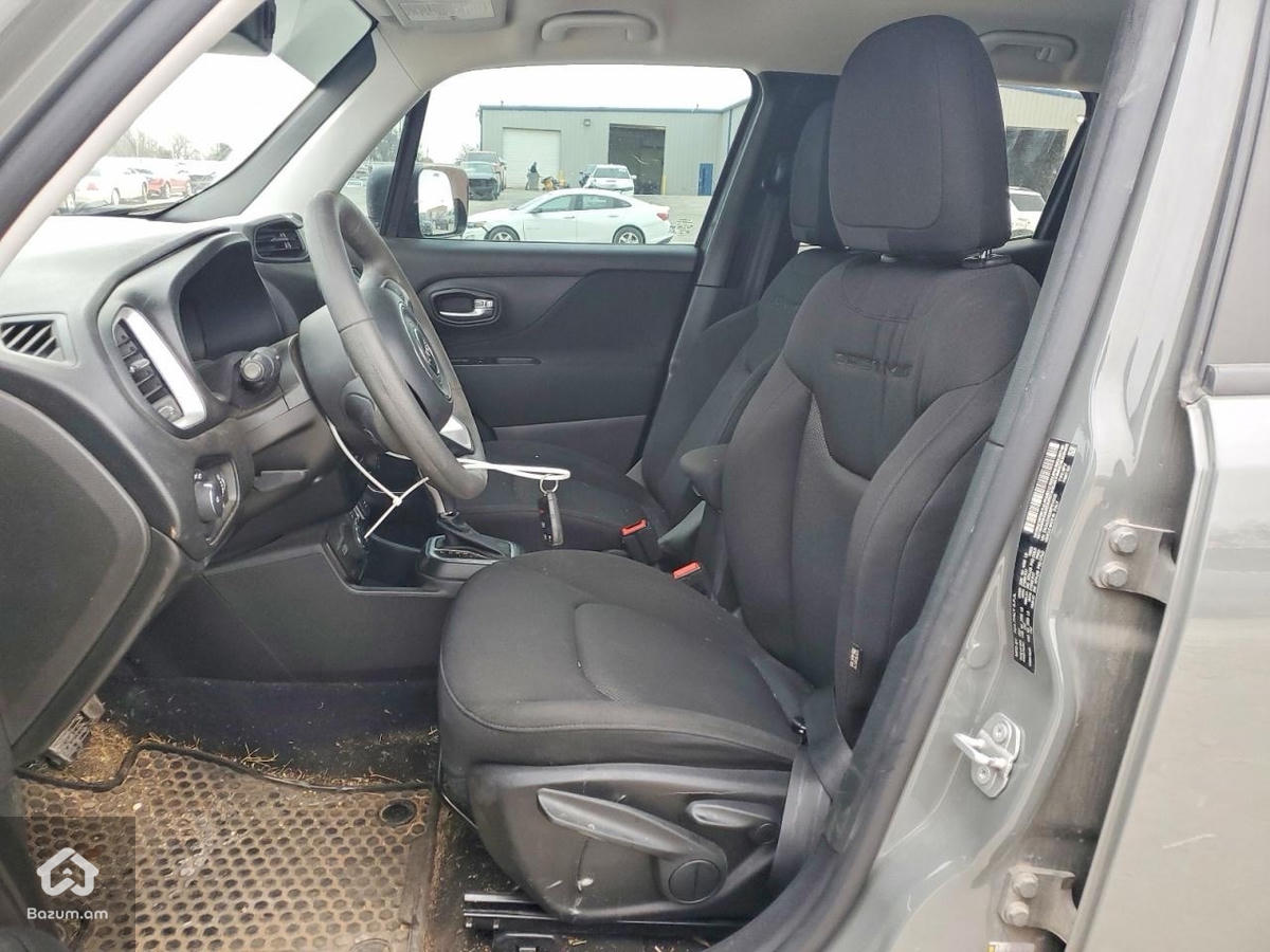 2021 JEEP RENEGADE FREEDOM 4x4 - image 9