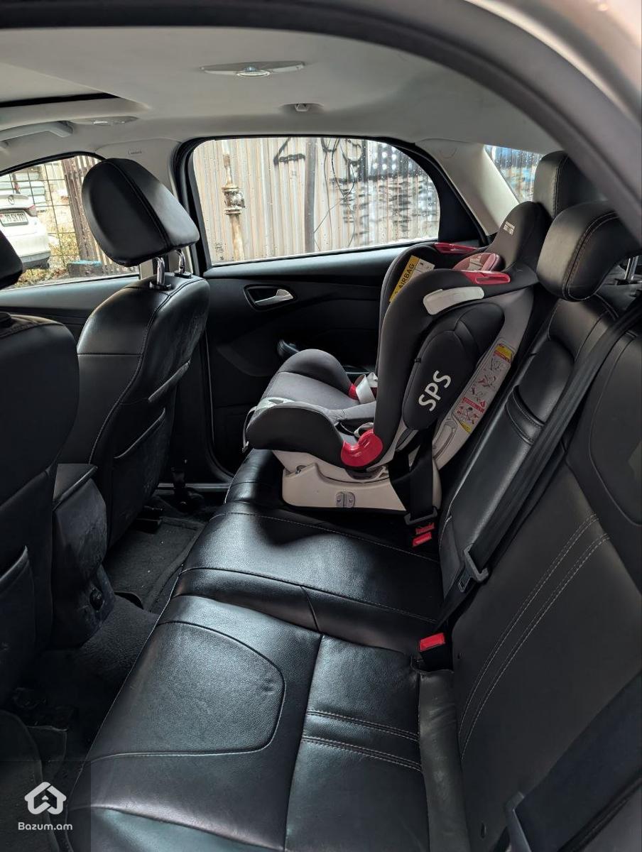 Ford Focus SEL 2.0 2012 - image 10