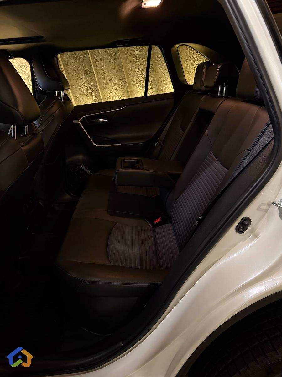 Hybrid Rav4 - image 25