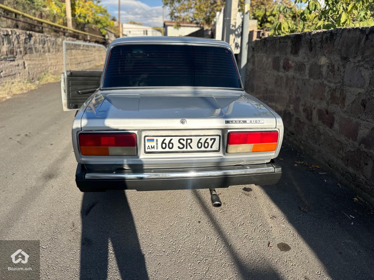 VAZ 2107 - image 9