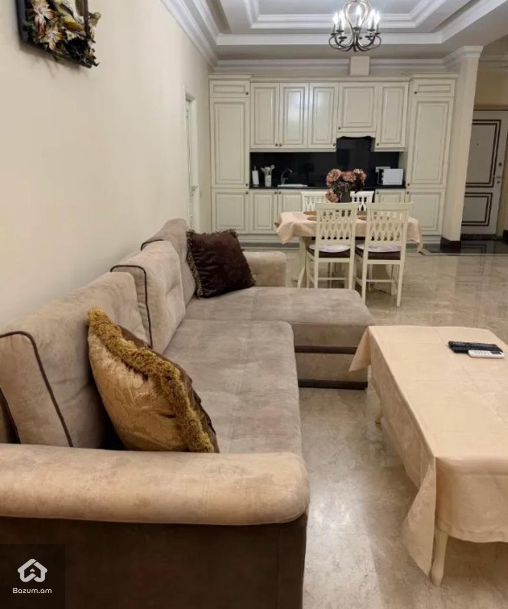 2 սենյականոց բնակարան կենտրոնում, - image 10