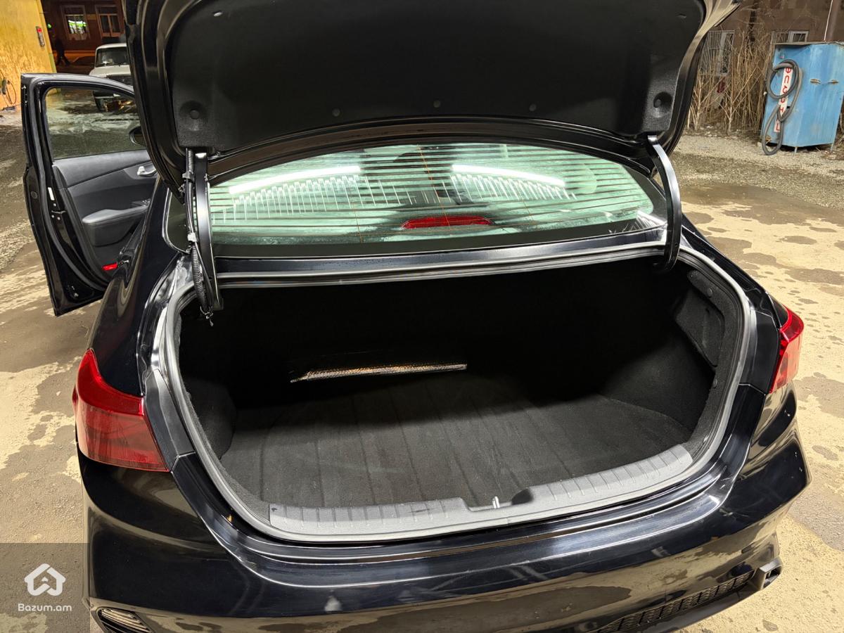 KIA FORTE FE - image 8