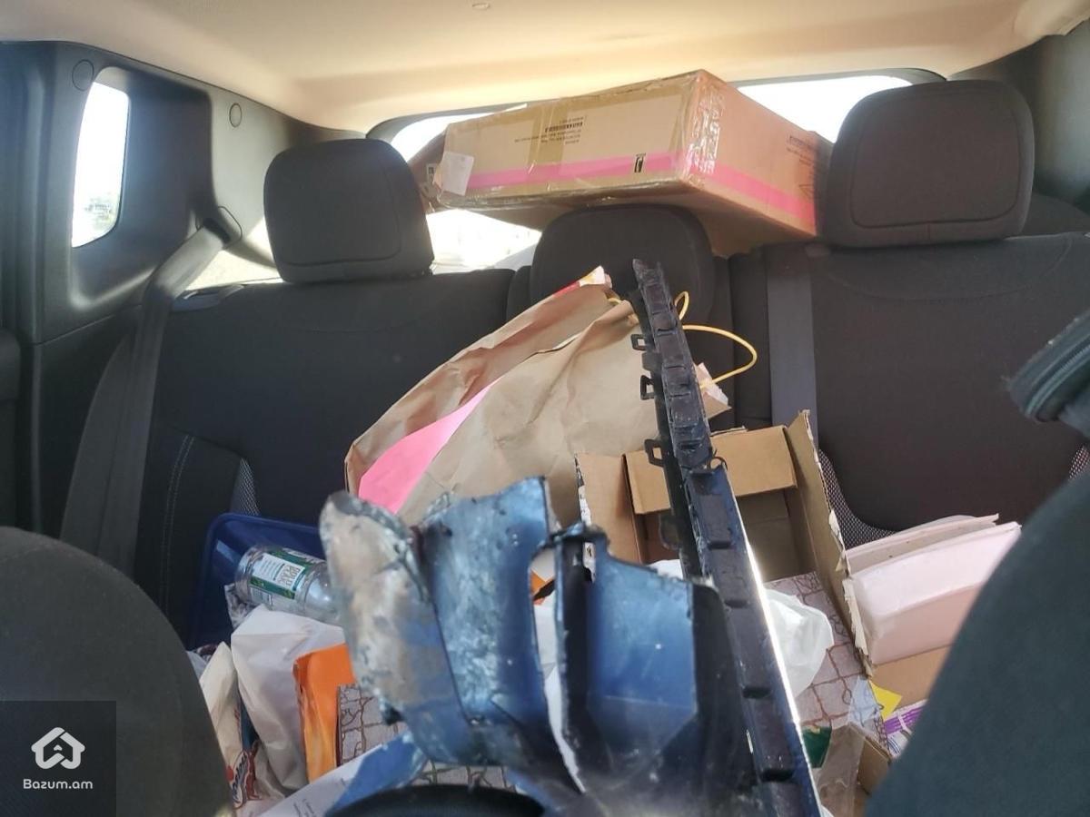 2021 JEEP RENEGADE ISLANDER - image 10