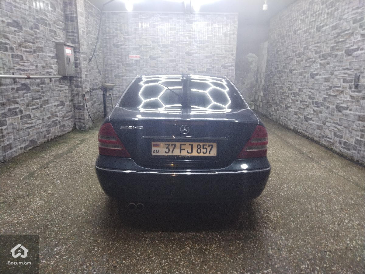 Mercedes-Benz 180 2001 - image 4