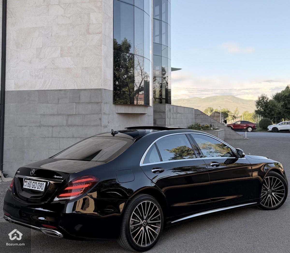 Mercedes Benz w222 - image 8