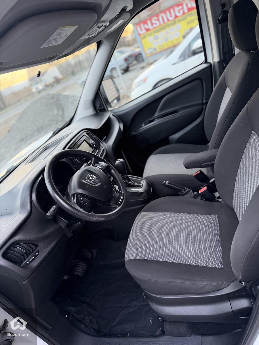 RAM PROMASTER CITY - image 8