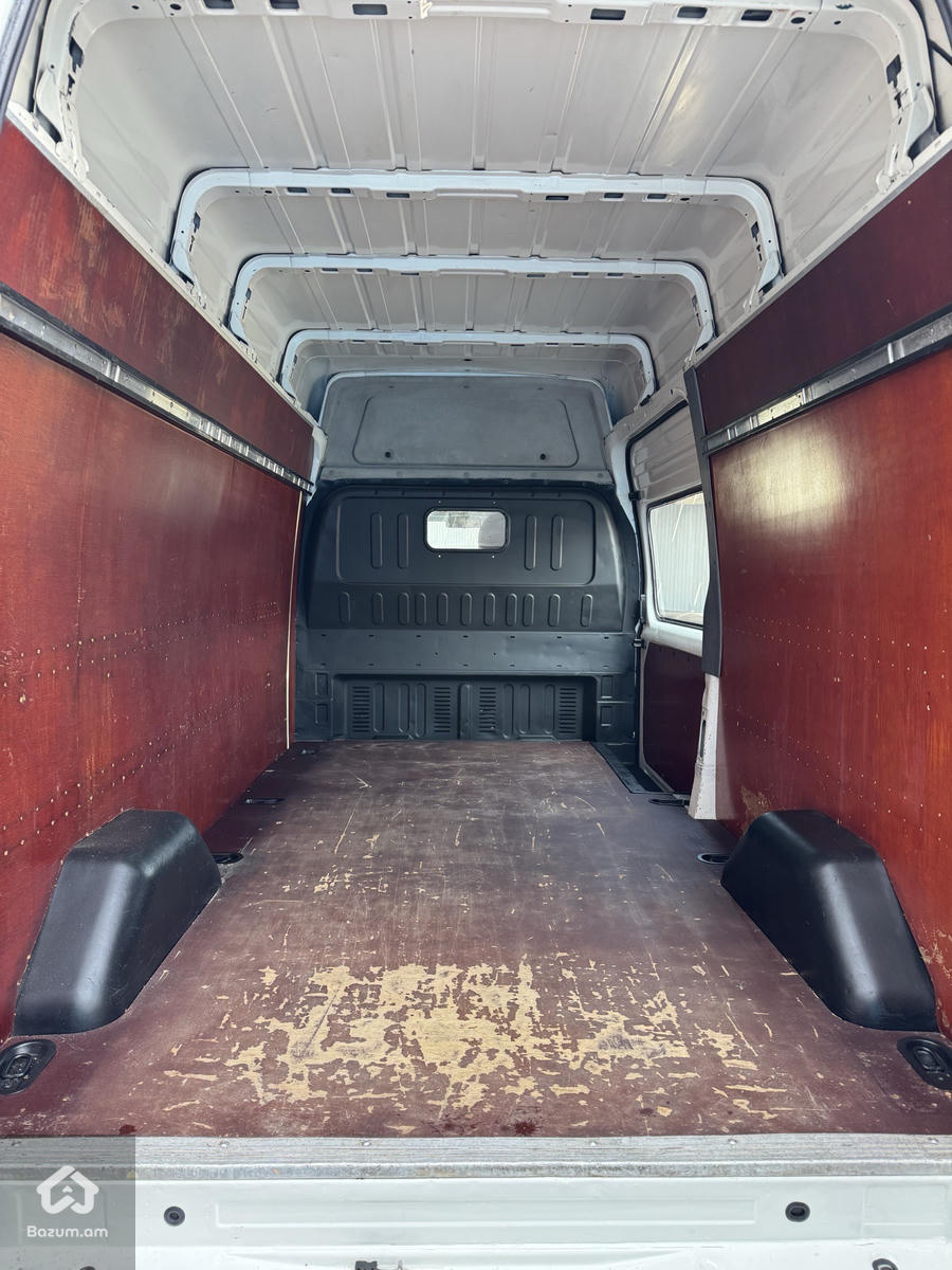 ford transit - image 7