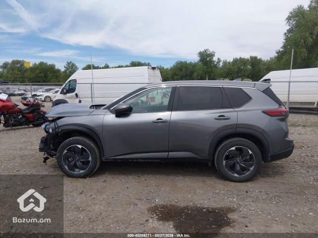 Nissan Rogue 2024 SV - image 2