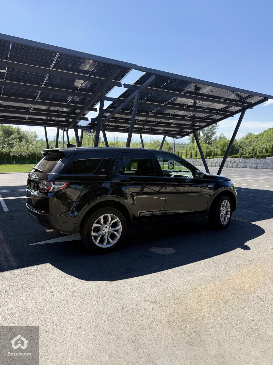 land rover discovery - image 3
