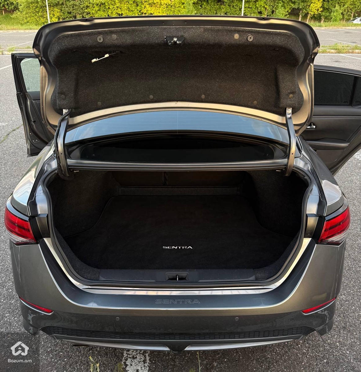 Nissan - image 9