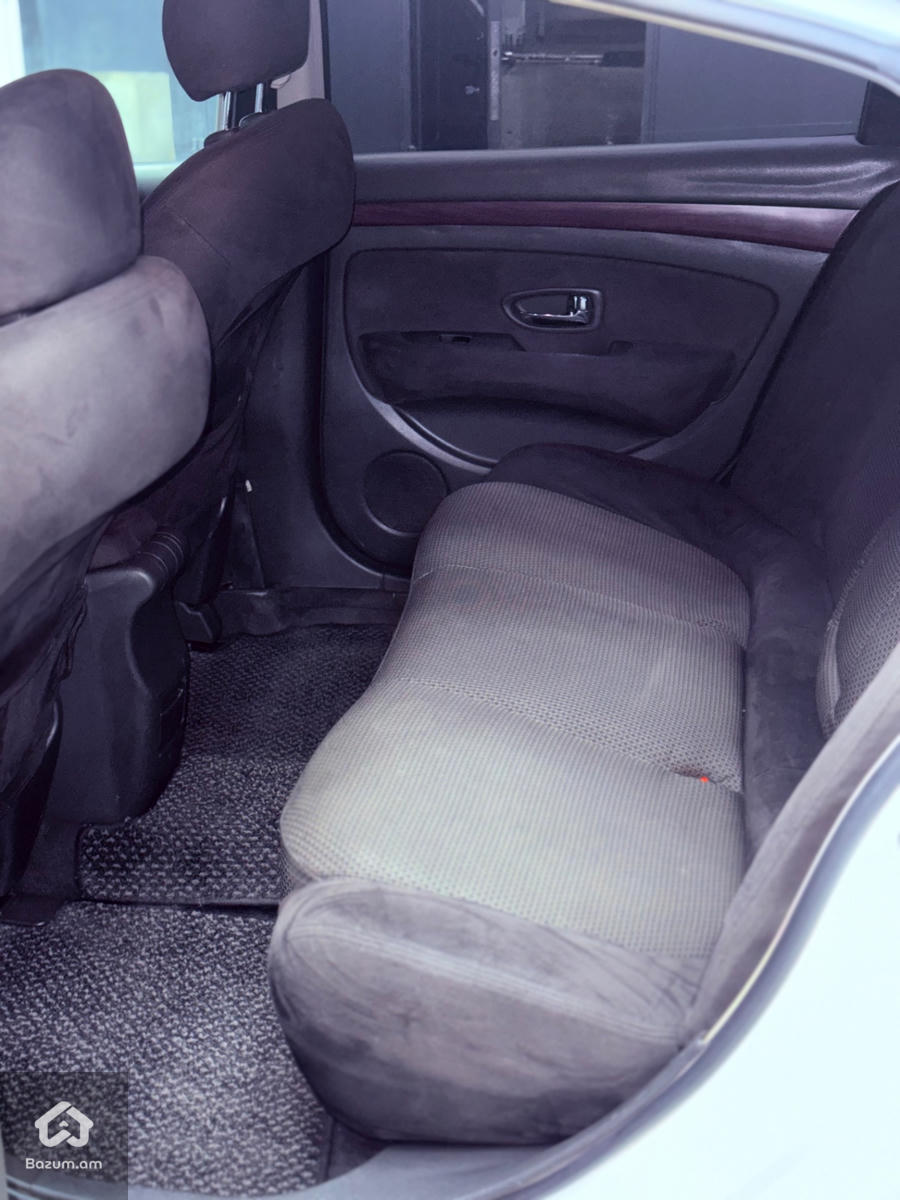 Nissan Bluebird Ձախ Ղեկ - image 12