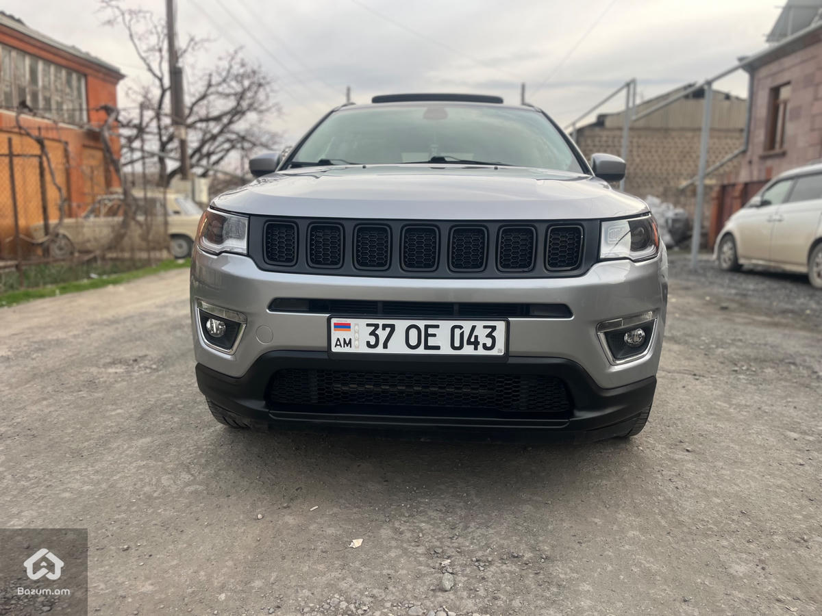 Jeep  COMPASS - image 10