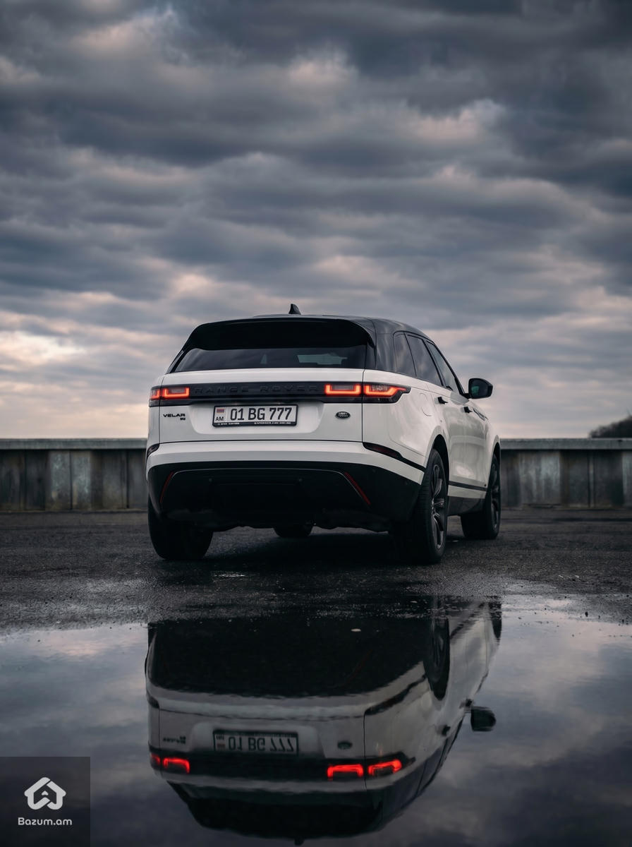 Range Rover - image 6