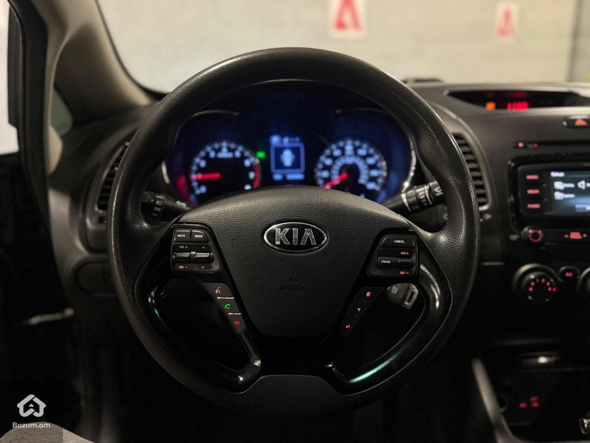 KIA FORTE LX/S 2017 - image 14