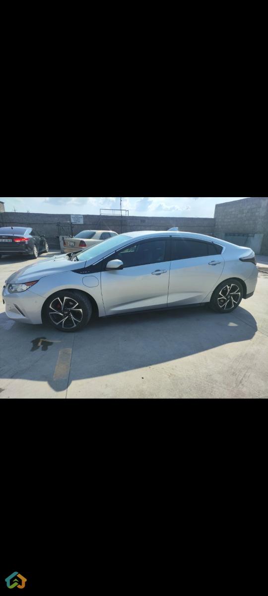 Chevrolet Volt 2 - image 4