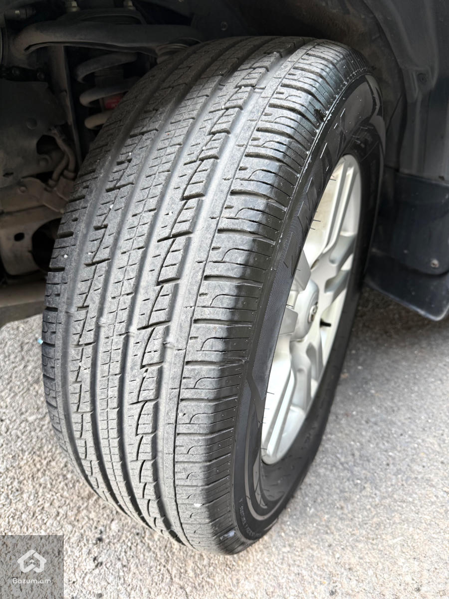 Land Cruiser Prado - image 16