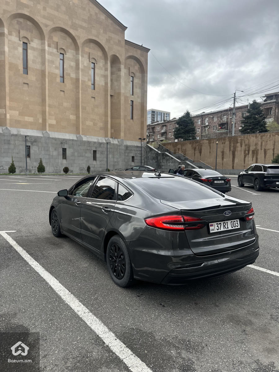 Ford Fusion 2020 49.000km - image 3