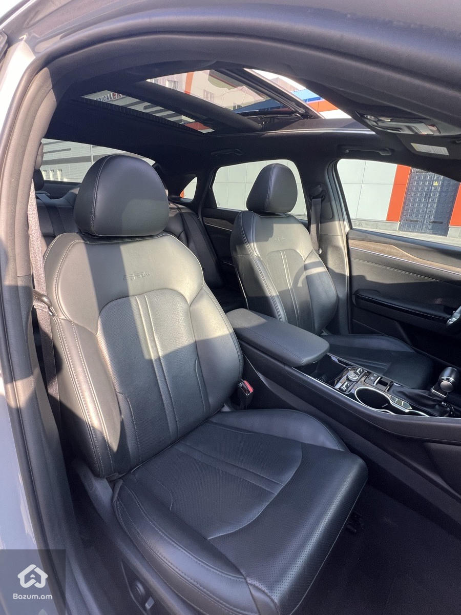KIA K5 GT LINE - image 22
