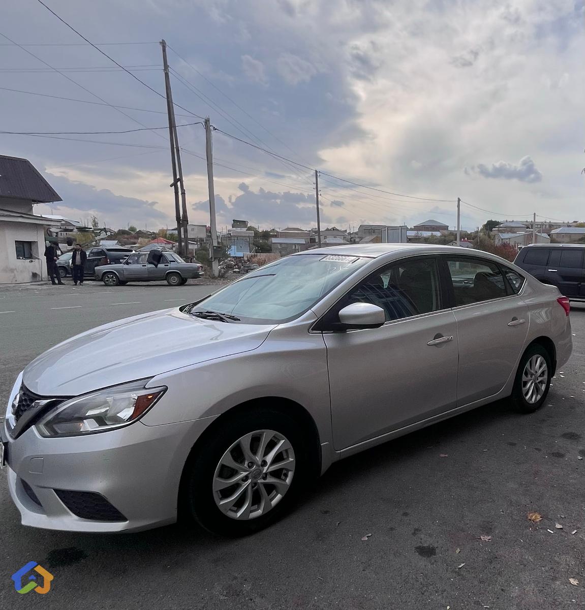 Nissan sentra sc 2019(2018) - image 1
