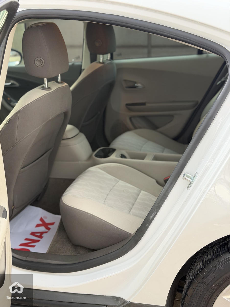 Chevrolet Volt 2015/01թ - image 11