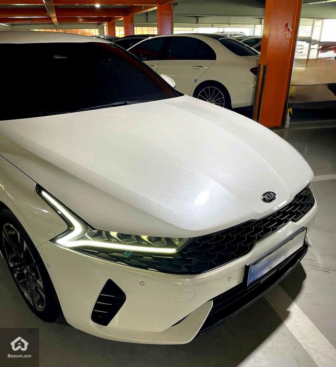 Kia K5 HYBRID - image 13