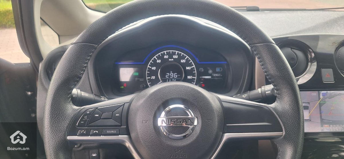 Nissan Note E-Power Hybrid MEDALIST 2017թ  - image 17