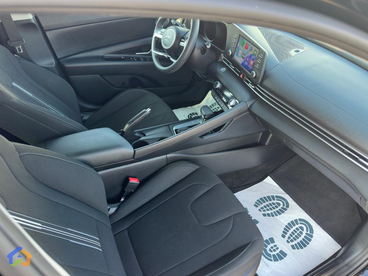 Hyundai Elantra CN7 - image 13