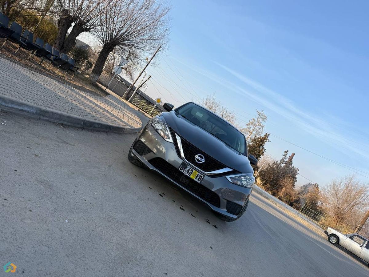 Nissan Sentra  - image 6