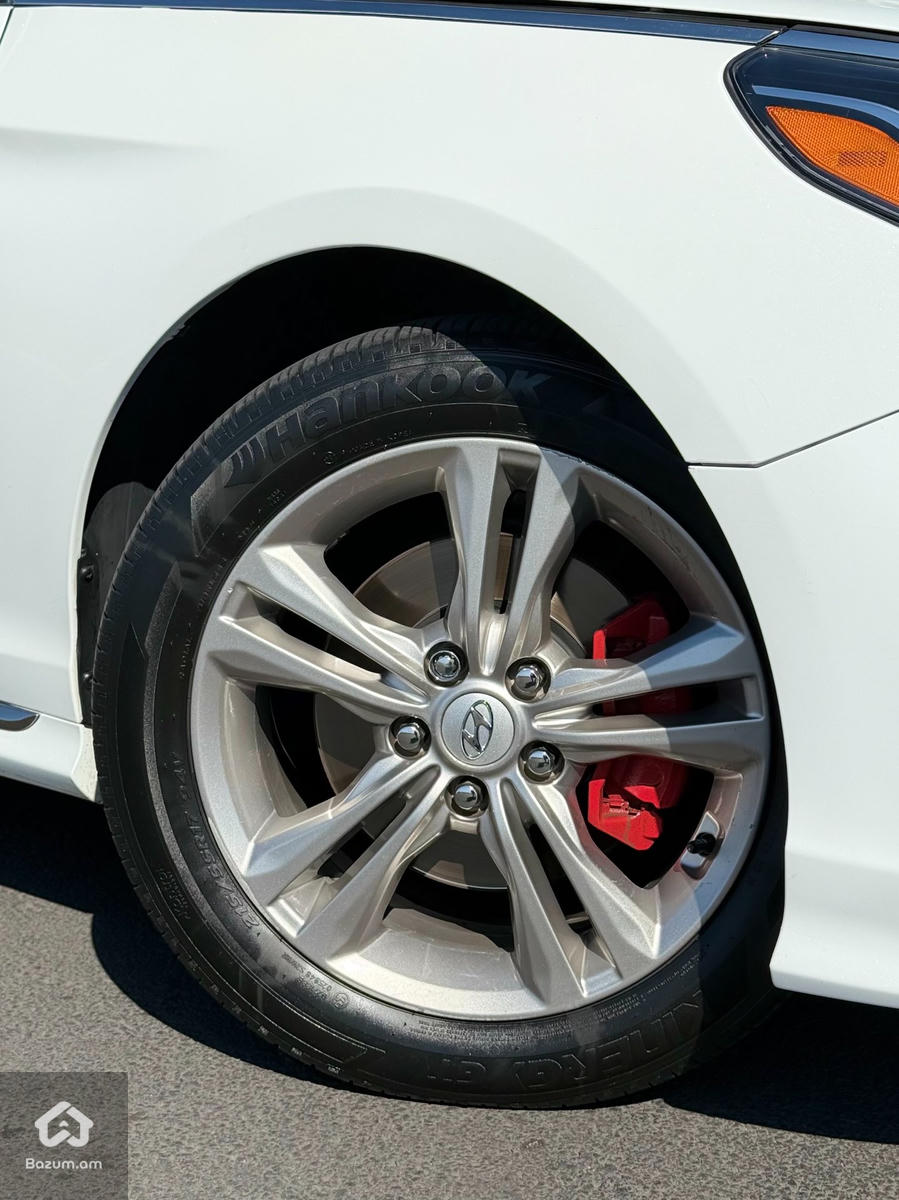 Hyundai Sonata 2.4 Sport - image 7
