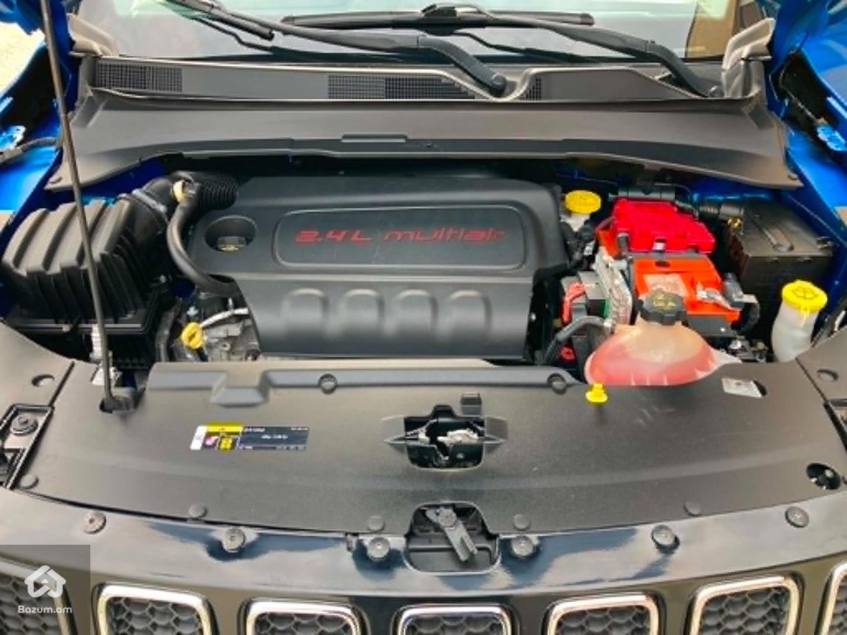 2020 Jeep Compass, Limited 4X4 - image 15
