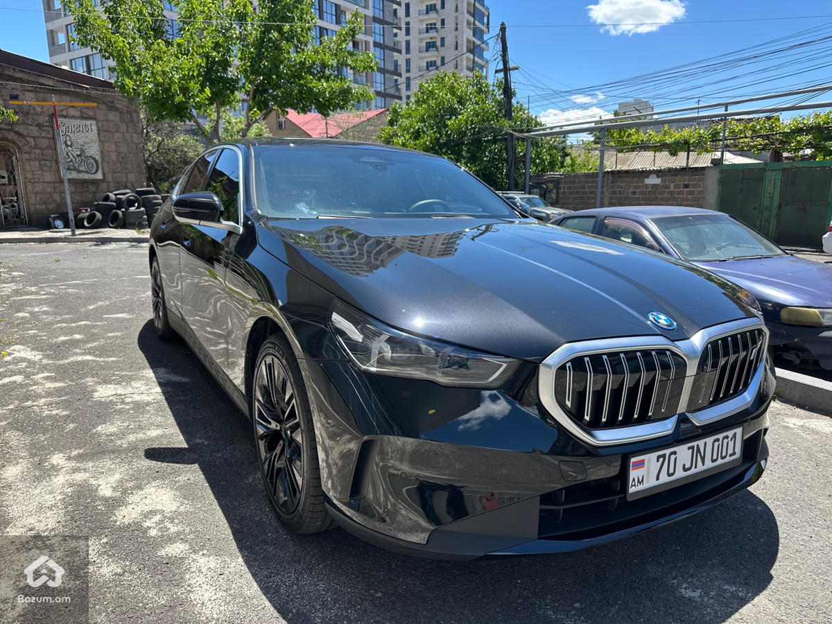 Bmw I5 Edrive40 - image 7