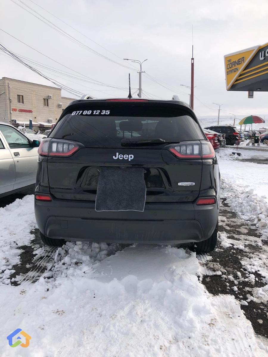 Jeep Cherokee - image 9