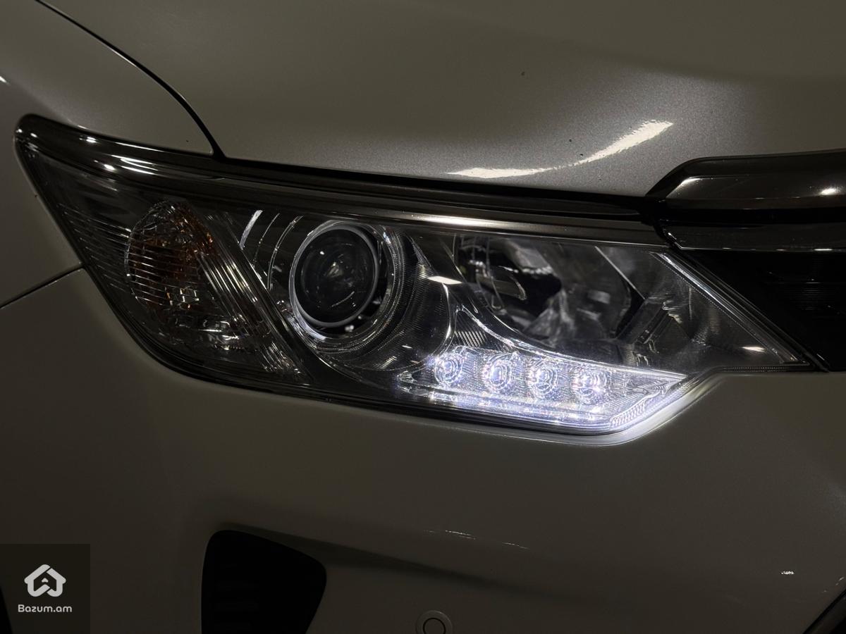 Toyota Camry EUROPE - image 8