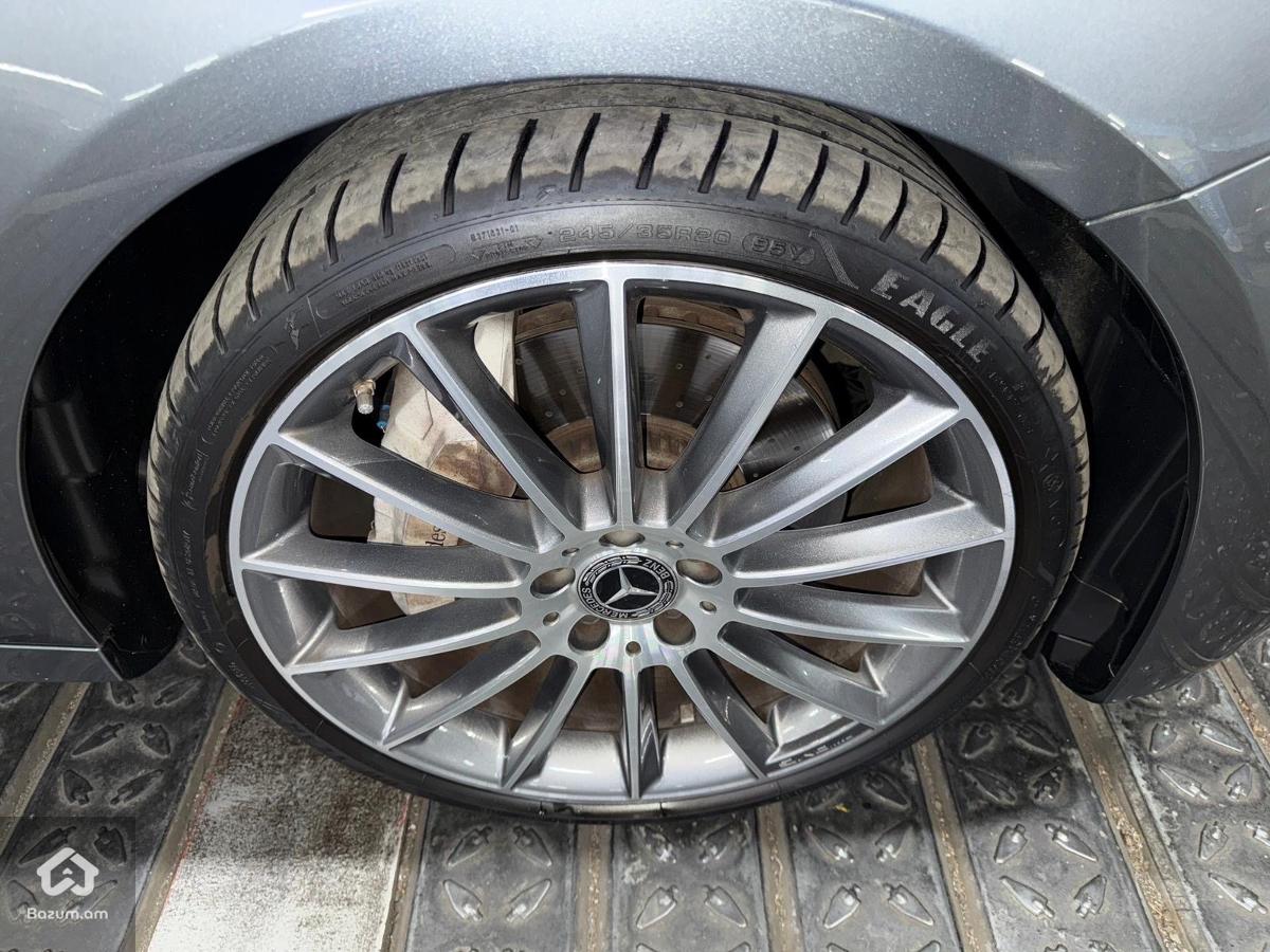 Mercedes Benz E350 AMG Line W213 - image 48