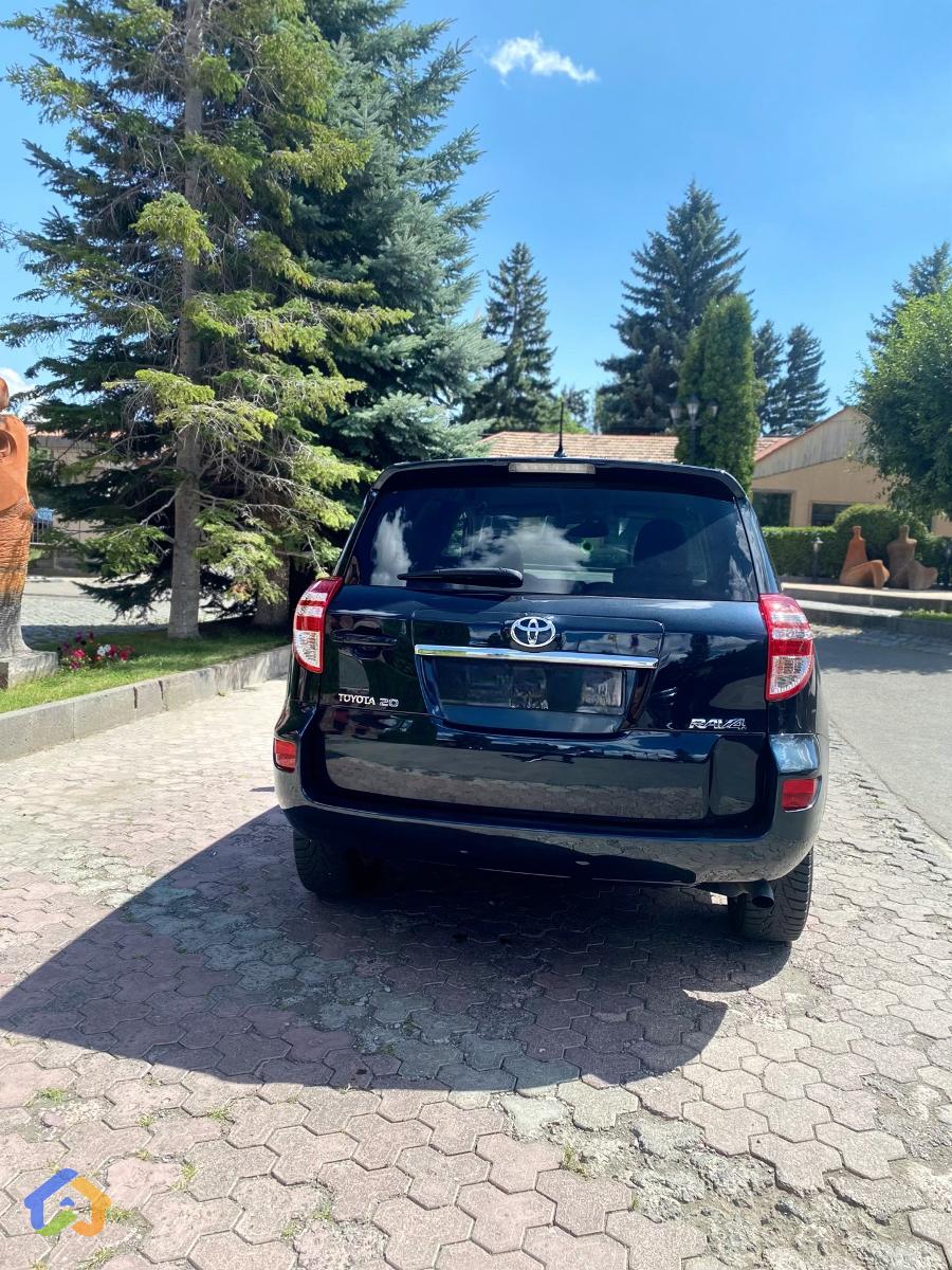 Toyota rav 4 - image 4