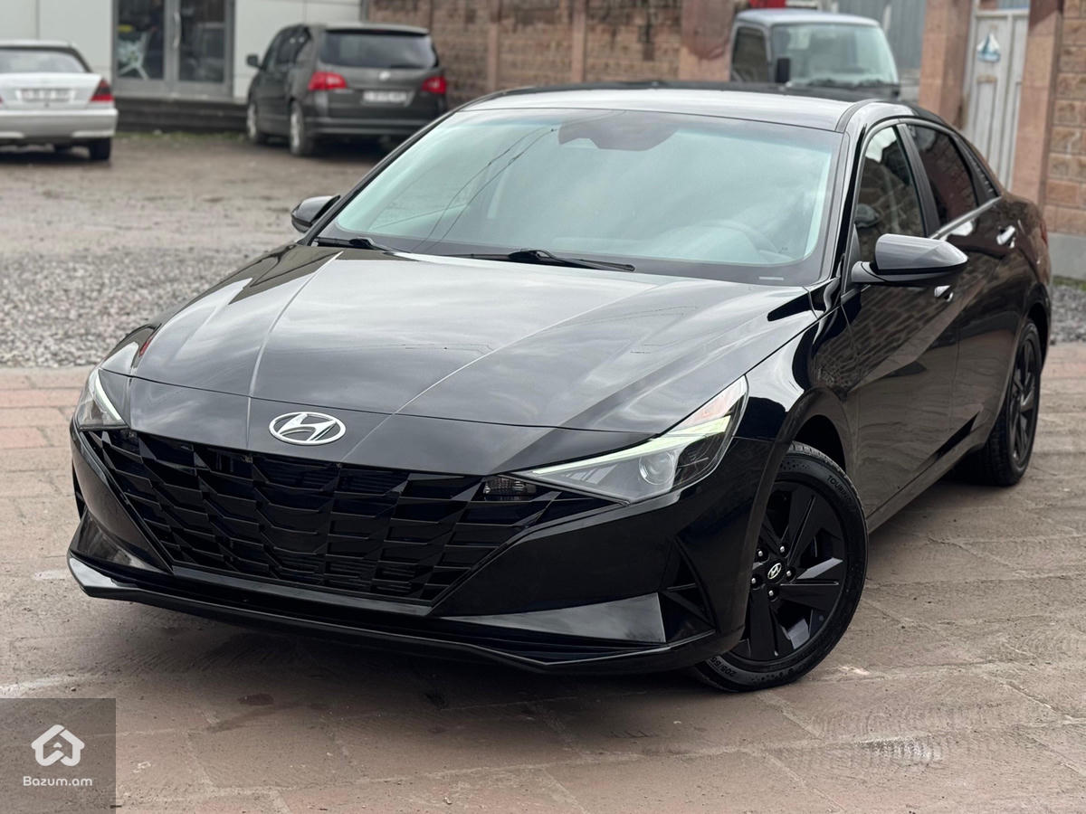 Hyundai Elantra - image 6