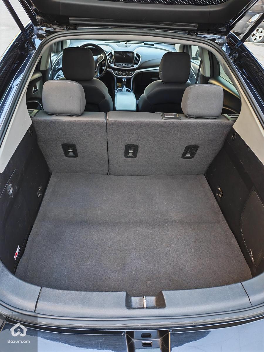 Chevrolet Volt 2 LT - image 10