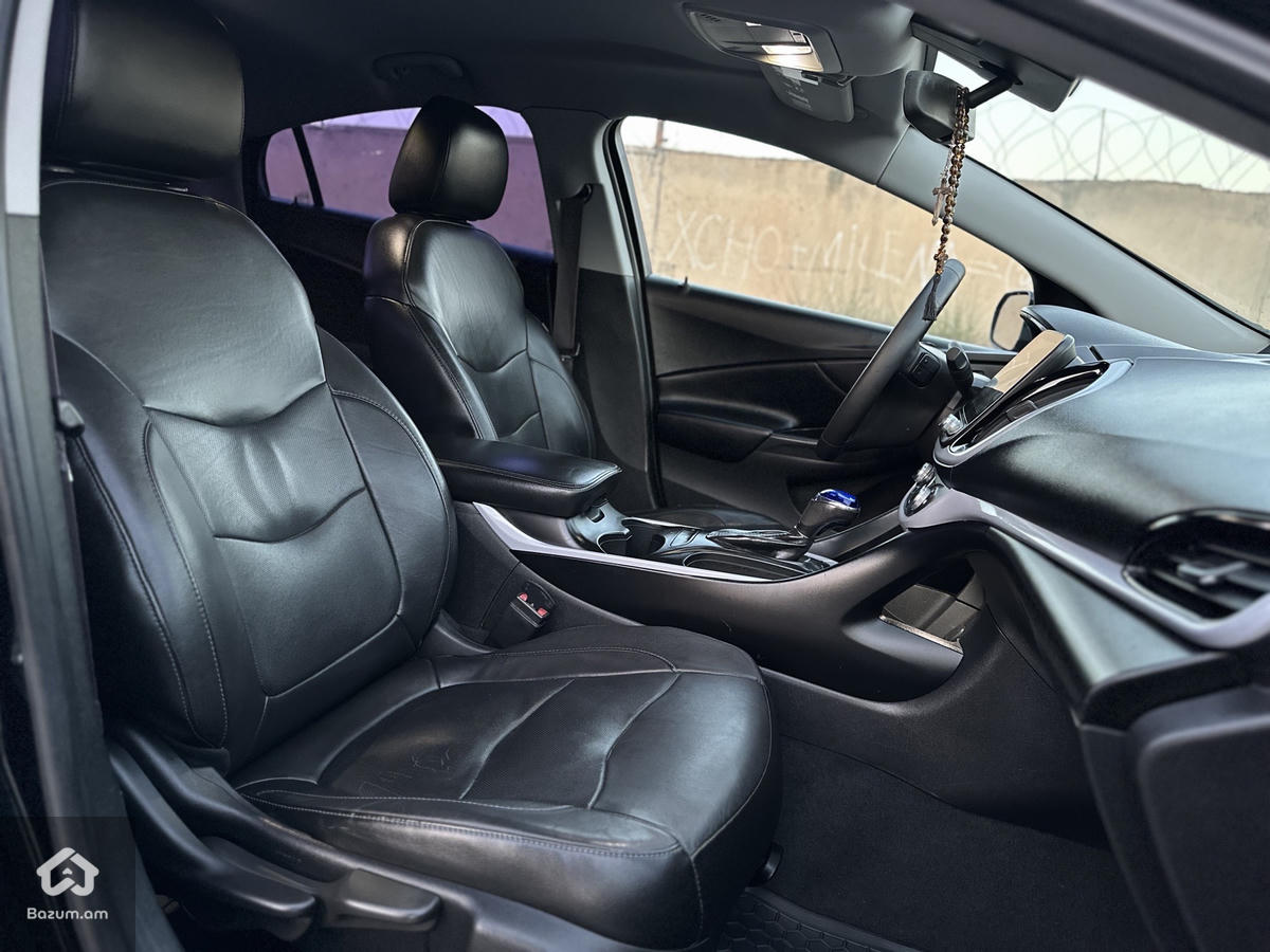 CHEVROLET VOLT 2 - image 11