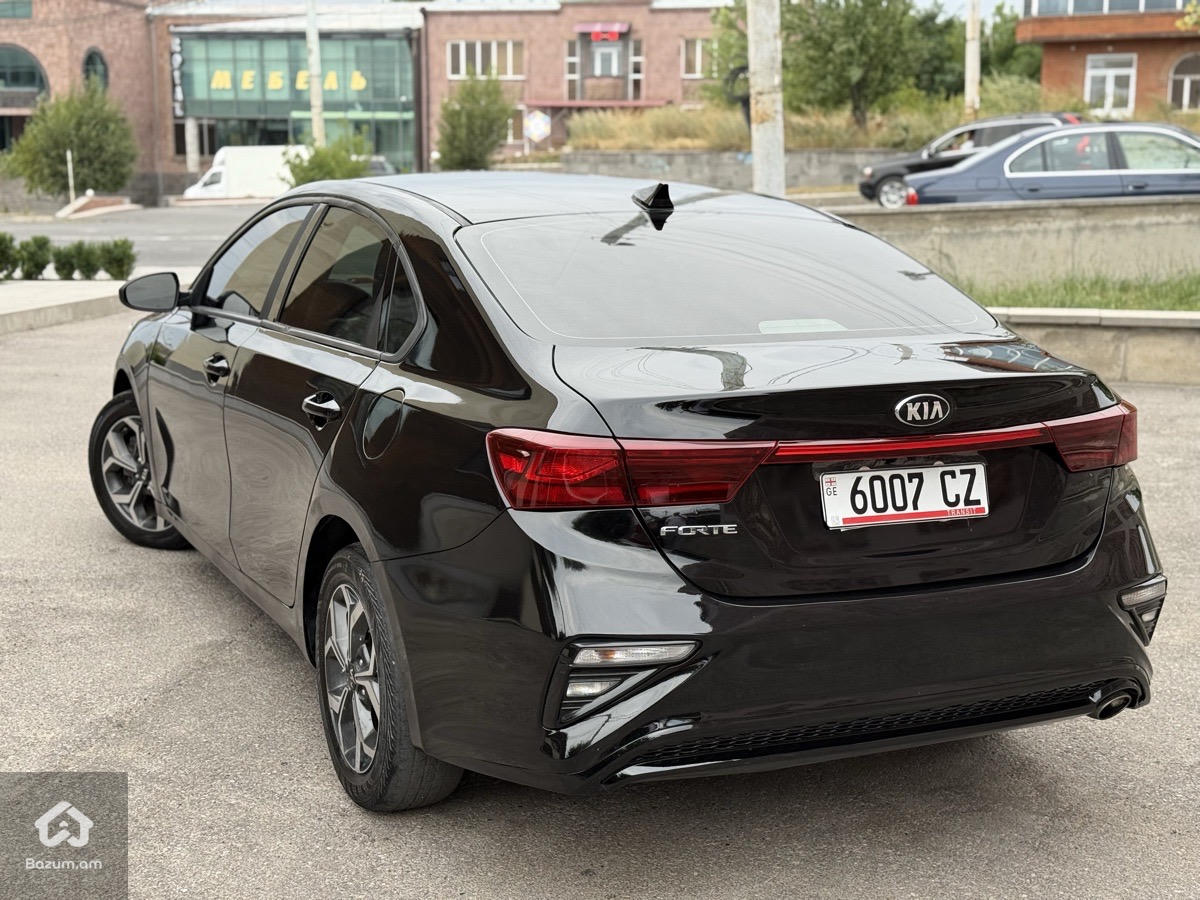 Kia Forte 2020 - image 14